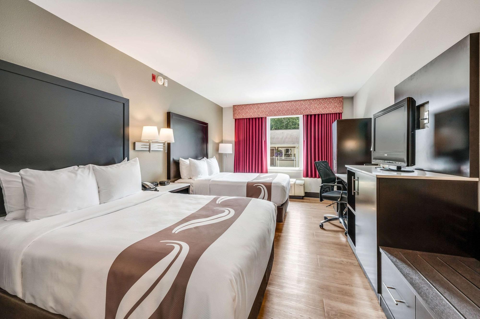 Quality Inn Poughkeepsie Exteriör bild
