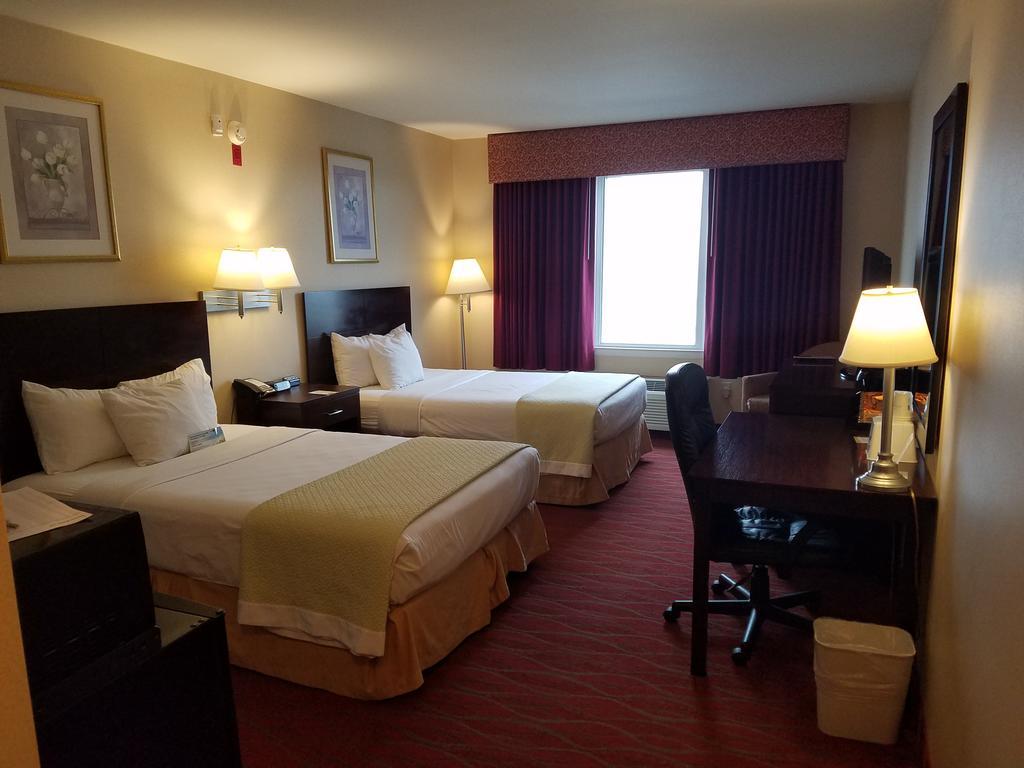 Quality Inn Poughkeepsie Exteriör bild